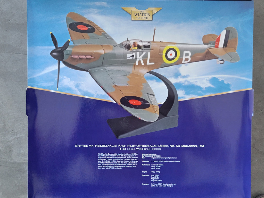 Spitfire Mk.I Model, RAF, “Kiwi”, Alan Deere - Limited Edition # 0361 Corgi AA33904