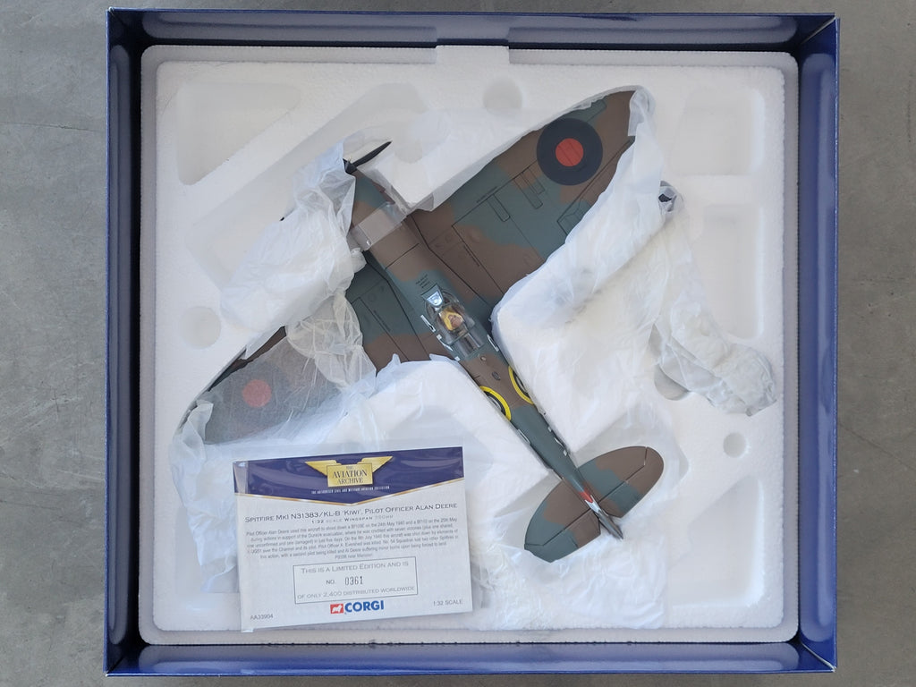 Spitfire Mk.I Model, RAF, “Kiwi”, Alan Deere - Limited Edition # 0361 Corgi AA33904