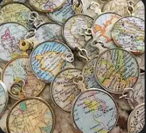 UNIQUE NECKLACES WITH MAPS 26" NECKLACE GOLD/BLACK