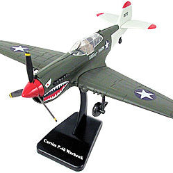 EZ Builds P-40 Warhawk Model